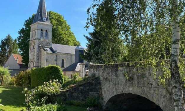 Fontaine-sur-Aÿ : Village de Champagne