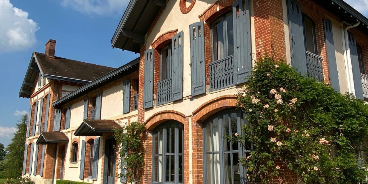Chigny-les-roses : Une parenthèse,  le Domaine du Chalet, propriété du Champagne Palmer