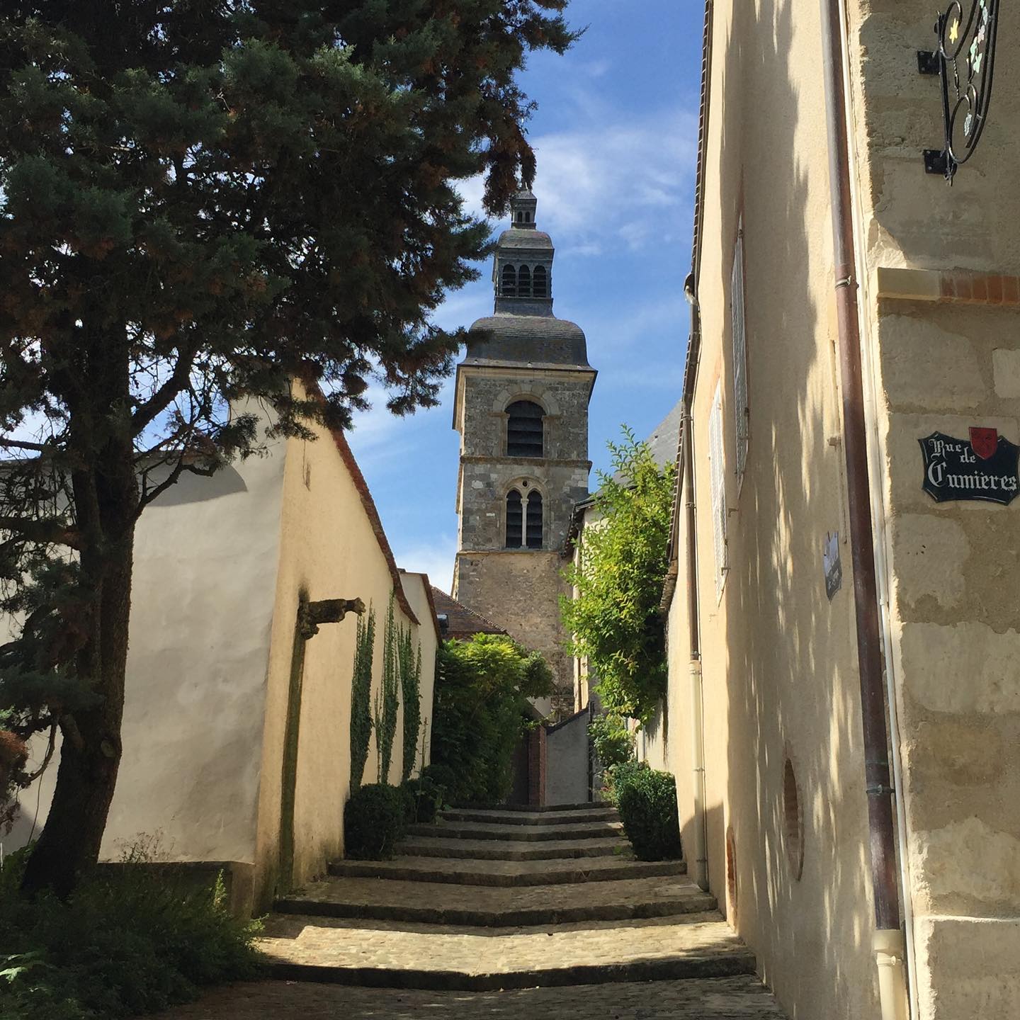 Hautvillers : son abbaye, une visite  incontournable en Champagne