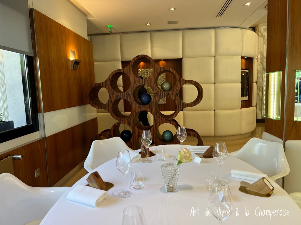 table restaurant de l'Assiette Champenoise Arnaud Lallement Chef 3 étoiles