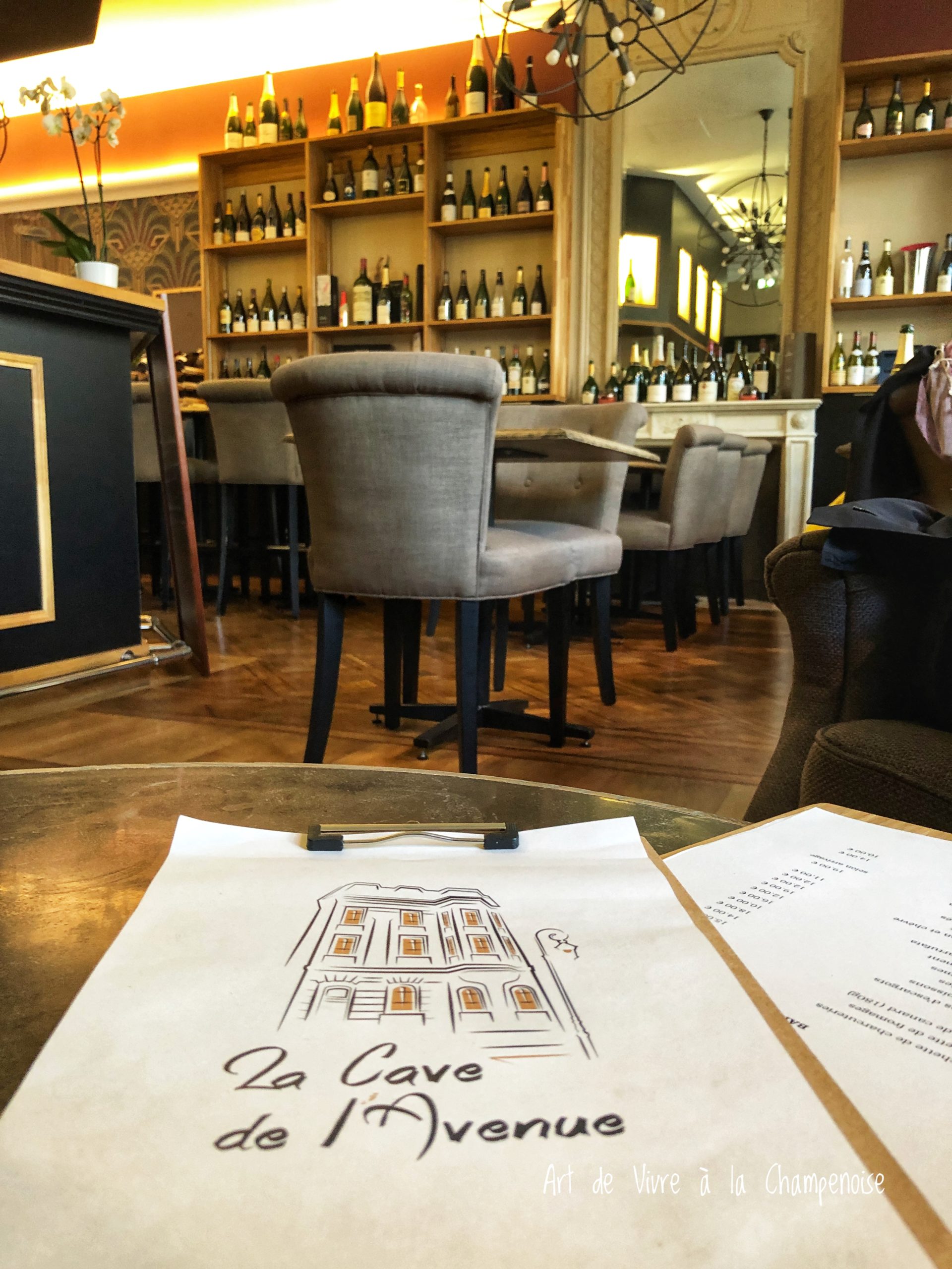 Epernay : La Cave de l’Avenue, les Chambres d’hôtes et Bar à vins du Champagne A.Bergère