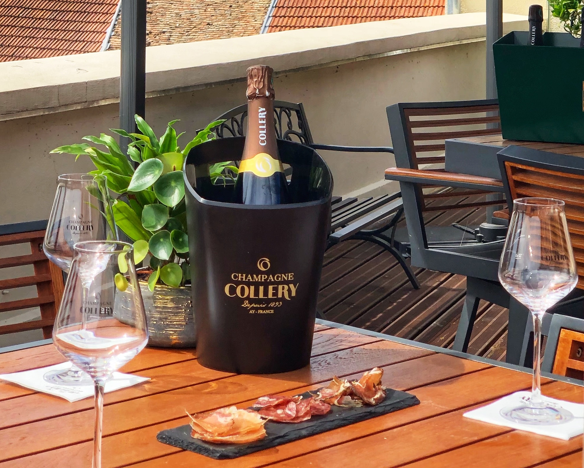 Aÿ-Champagne : Offrez-vous un des derniers instants d’effervescence du mois sur le rooftop de la Maison de Champagne Collery