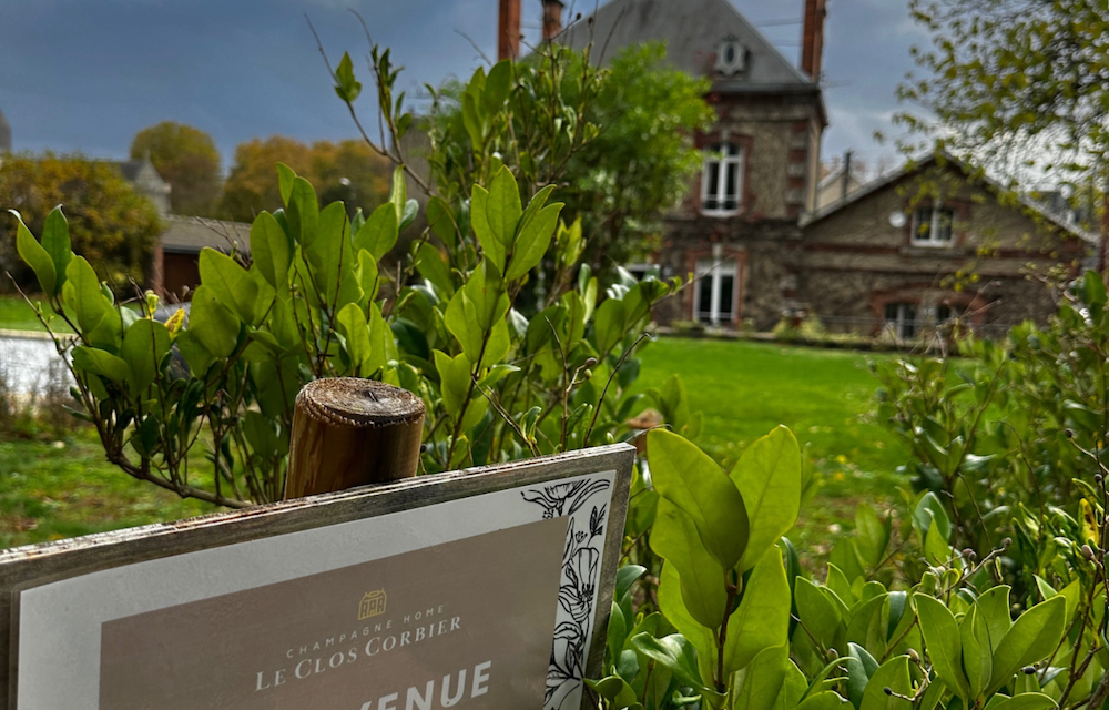 Mareuil-sur-Aÿ  : Le Clos Corbier, le charme d’une demeure familiale, pour un déjeuner, une dégustation ou un séjour au coeur de la Champagne