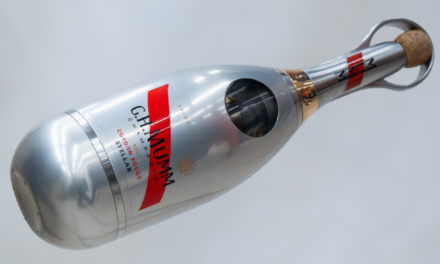 Champagne en Apesanteur : Mumm Cordon Rouge Stellar
