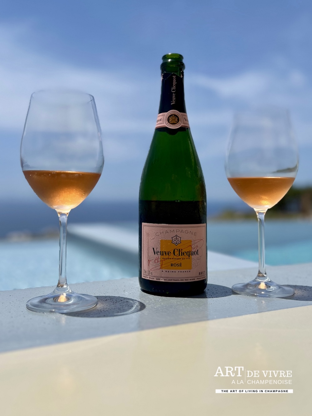 Champagne Veuve Clicquot Rosé au Collini Hotels à Mykonos