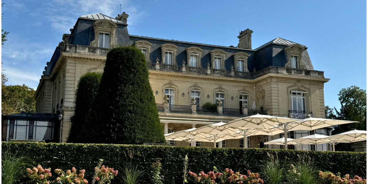 Breaking NEWS : Domaine Les Crayères, récompensé pour la plus belle carte des Champagnes du monde