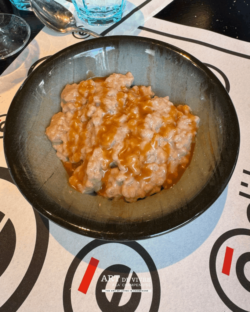 Le Bouillon de L’Édito : un retour à la cuisine du partage, à savourer sans modération