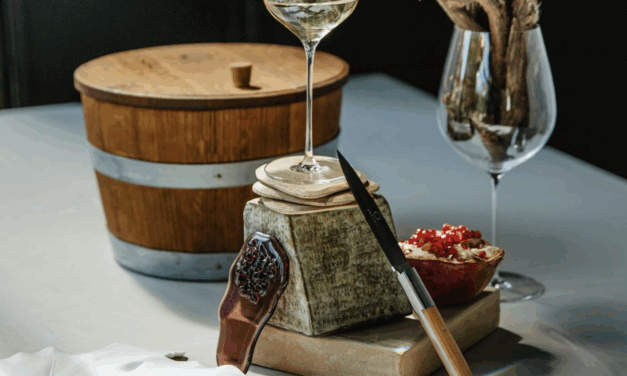 Philippe Mille dévoile sa collection d’art de la table pour les fêtes