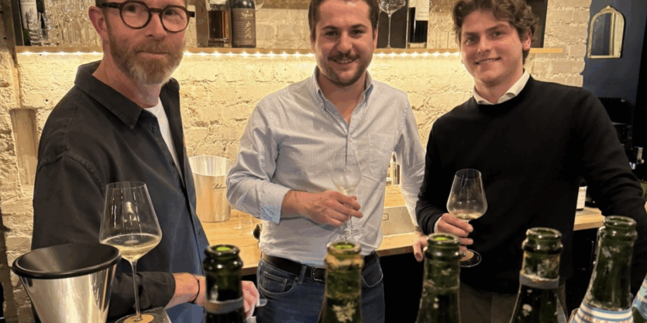 Dix ans d’immersion : la cuvée VIKKA du Champagne M Hostomme célèbre son histoire au Bistrot du Pressoir