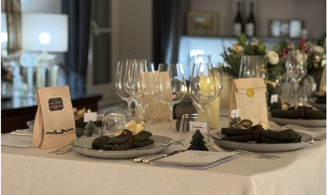 Champagne Dehours : Le dîner des amis, quand le vin se partage autour de la table