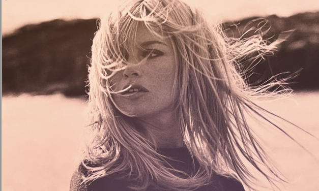 Souvenir de BB aux Voiles de Saint-Tropez