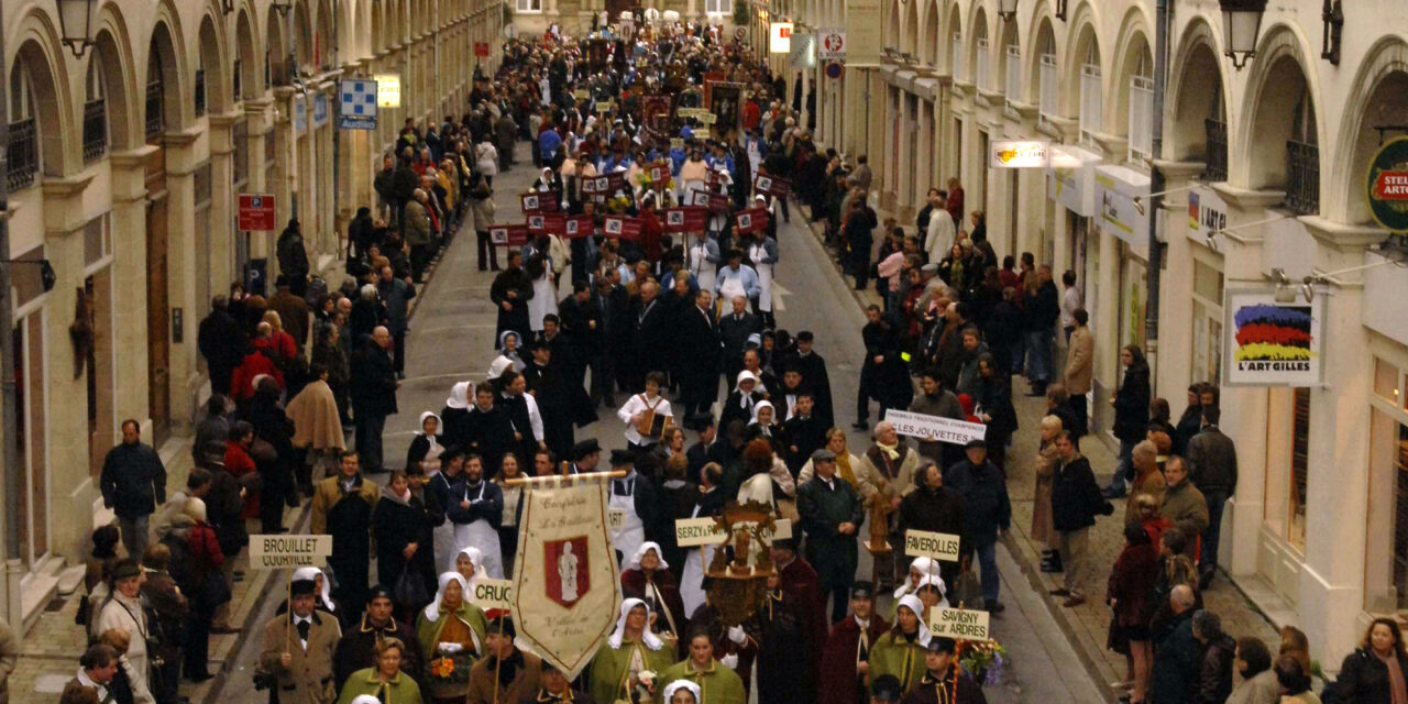 Saint-Vincent : le défilé de l&rsquo;Archiconfrérie à Reims
