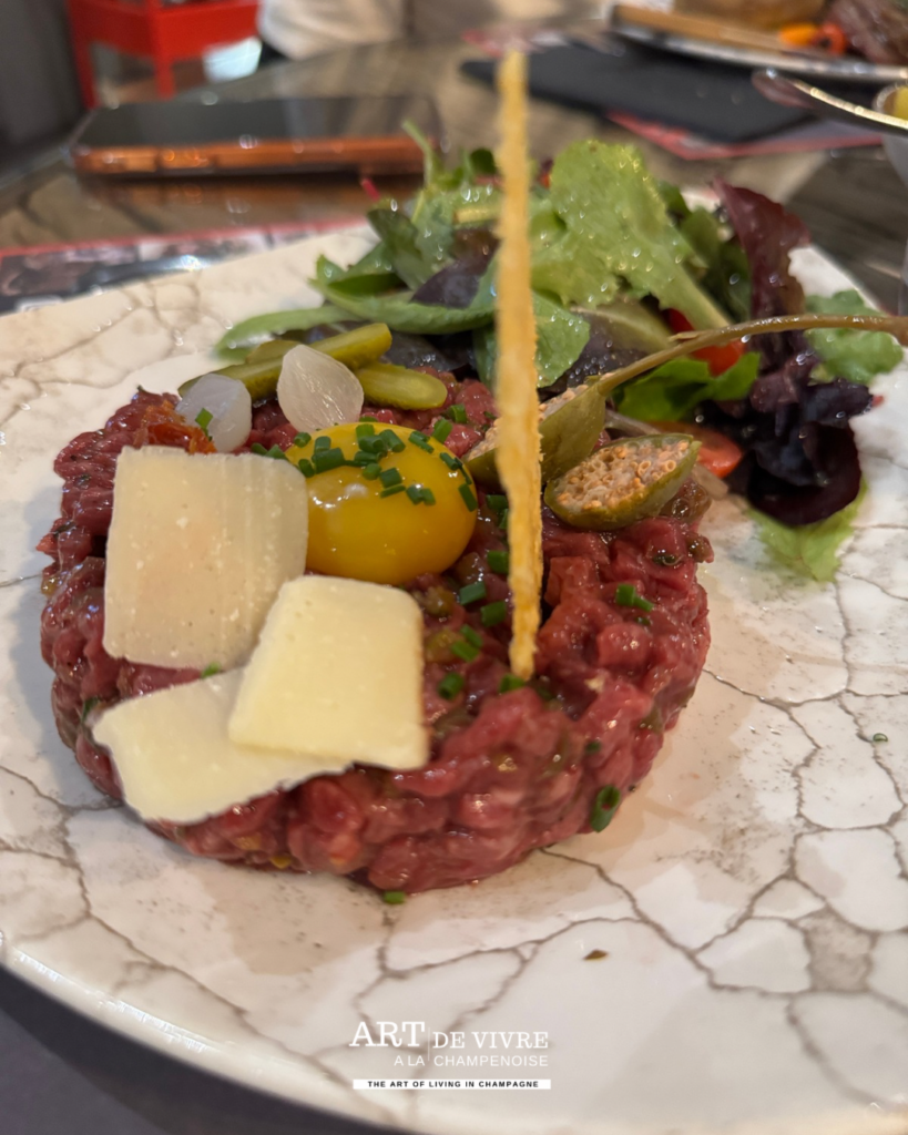 Table du 18 Tours sur Marne, la Cuisine gourmande de César Pételot