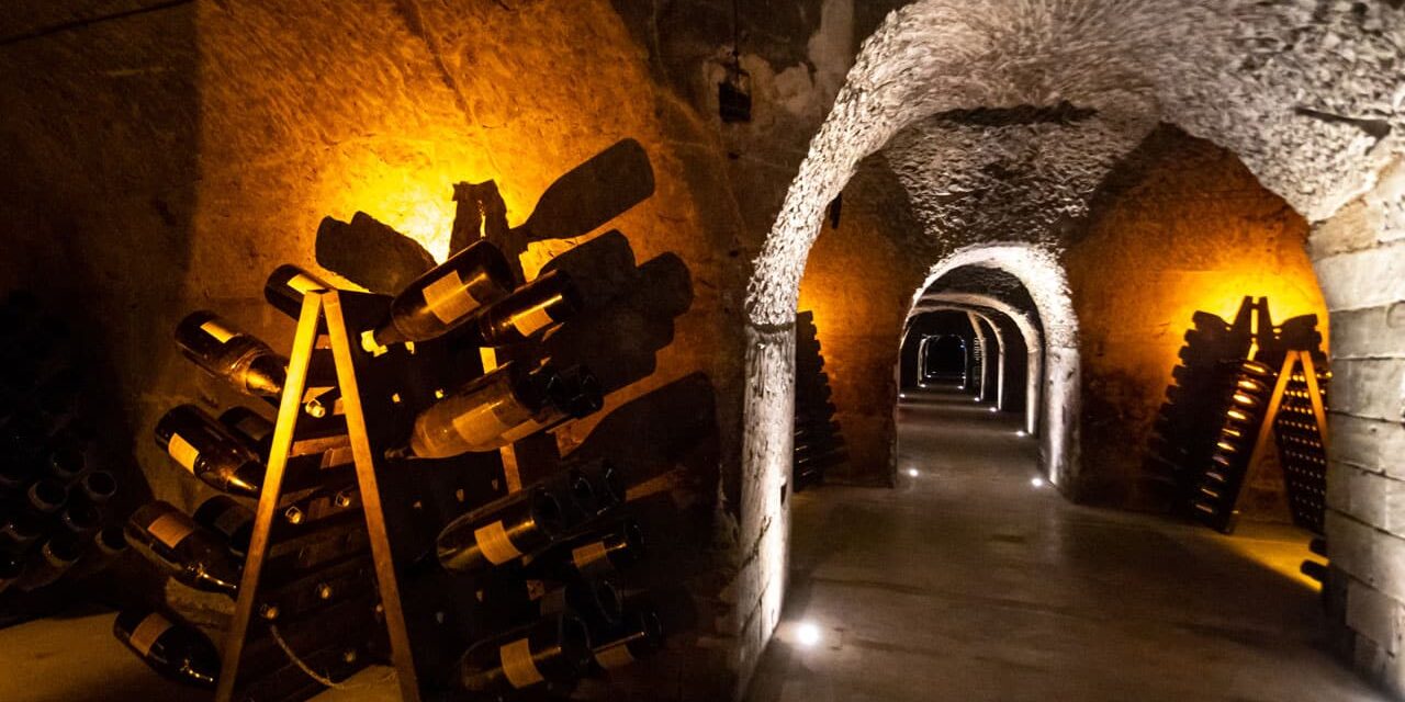Champagne Joseph Perrier : visite des caves, immersion et événements 2026