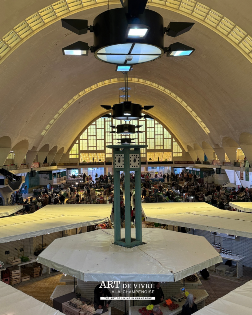 Marché Boulingrin vu depuis le premier étage