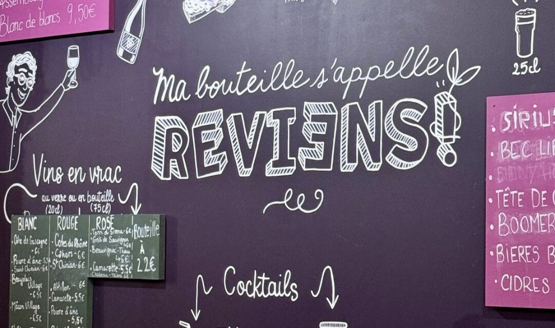 Ma Bouteille s’appelle Reviens à Reims : le bar à manger où convivialité, vin bio et esprit bohème se rencontrent