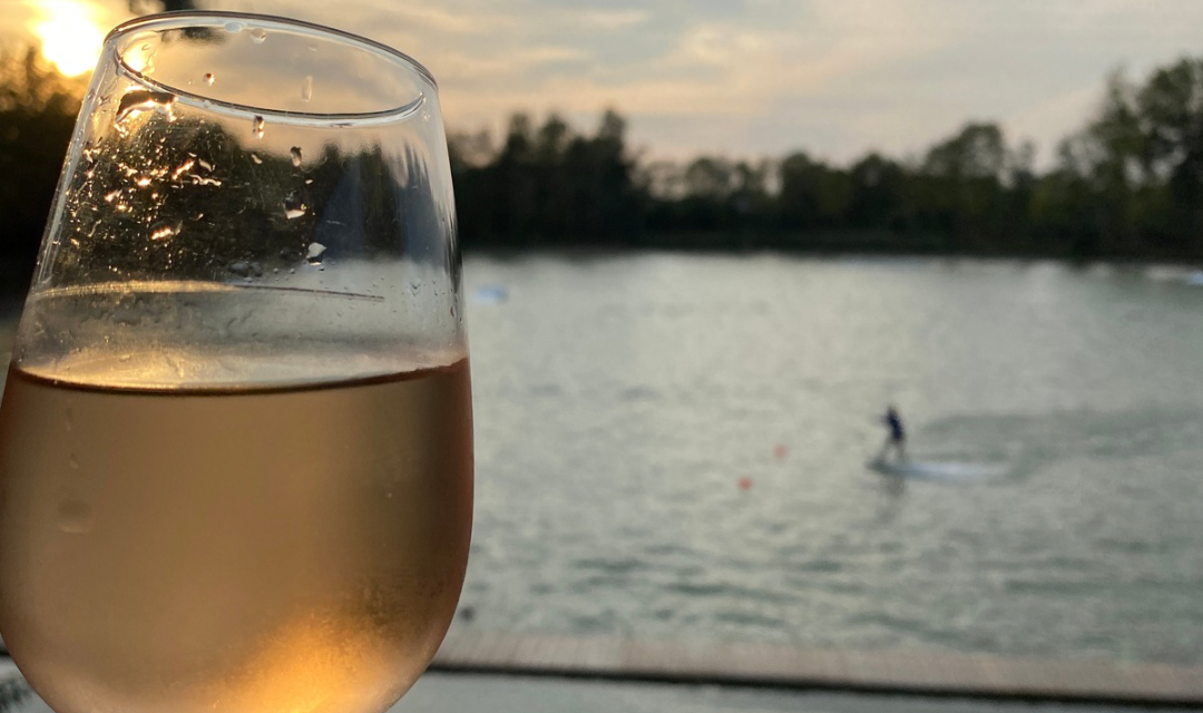Champagne Wake Park à Oiry : wakeboard et détente près d’Épernay