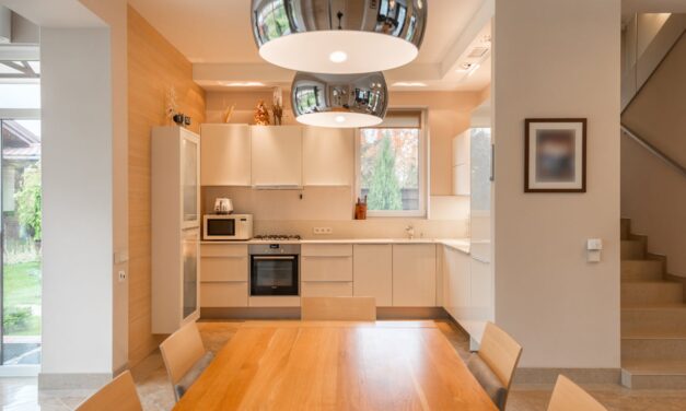 Constructeur de maison Reims : pourquoi choisir Habitbois pour votre projet ?