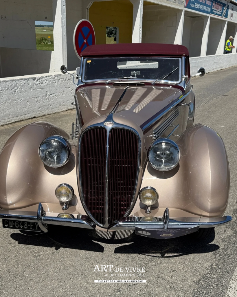 Automobile française emblématique