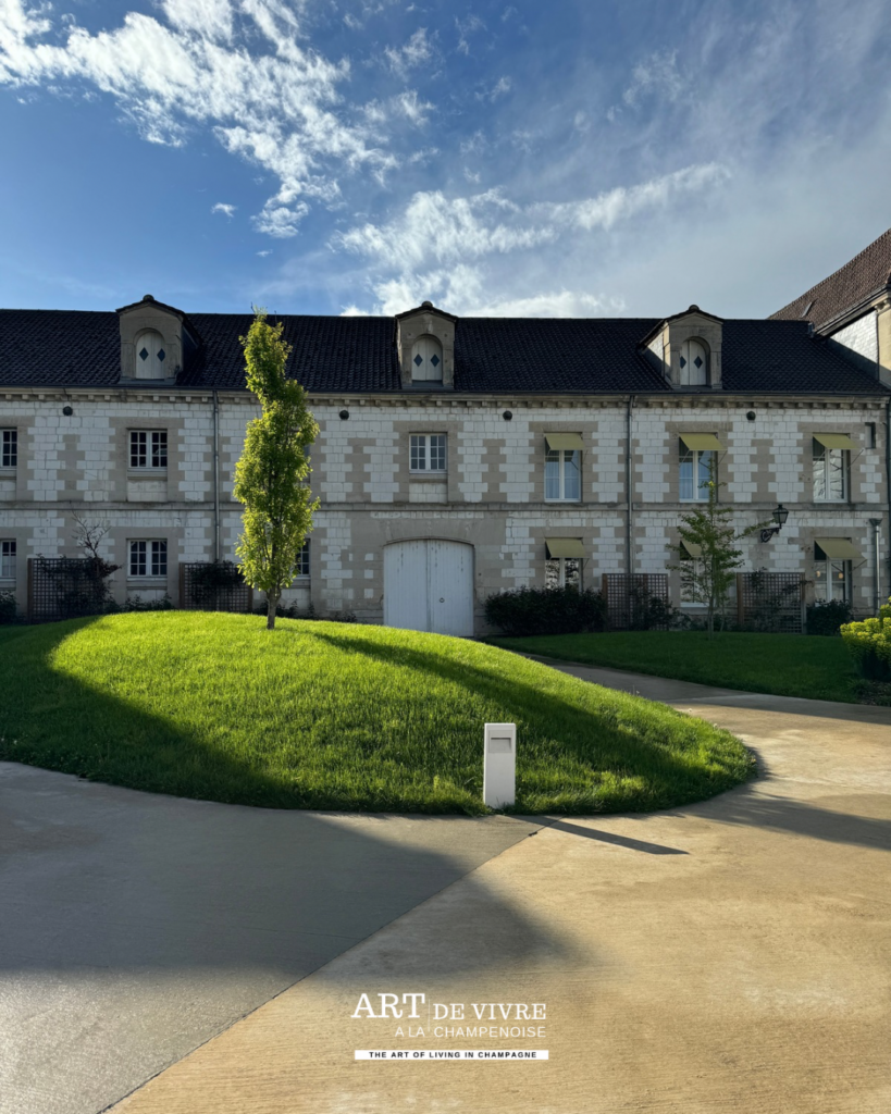 visite guidée maison Champagne Joseph Perrier expérience Champagne