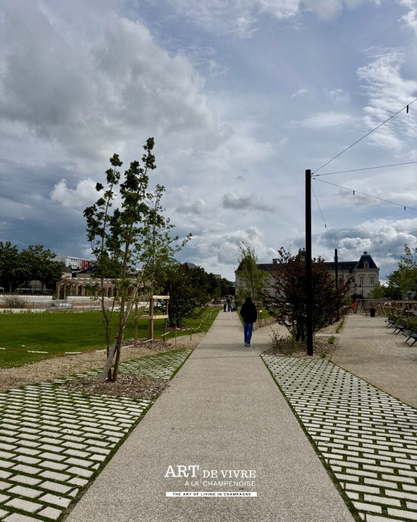 Jard Épernay parc urbain esplanade Charles de Gaulle