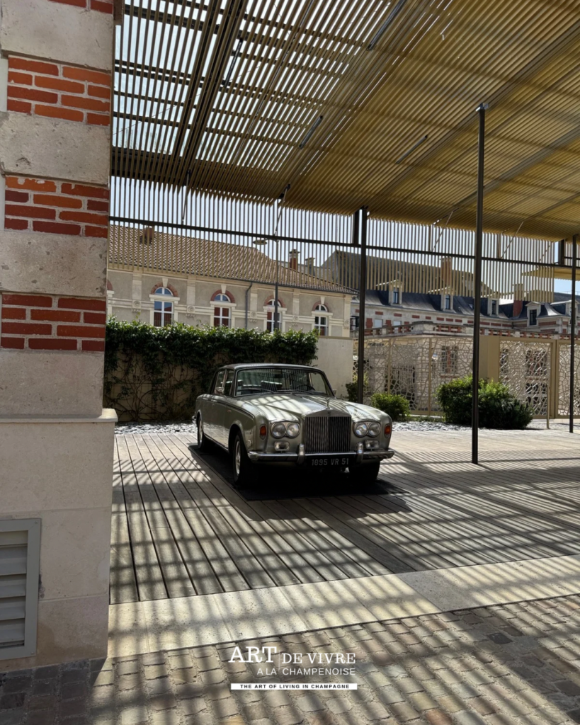 Rolls Royce siège du Champagne Louis Roederer