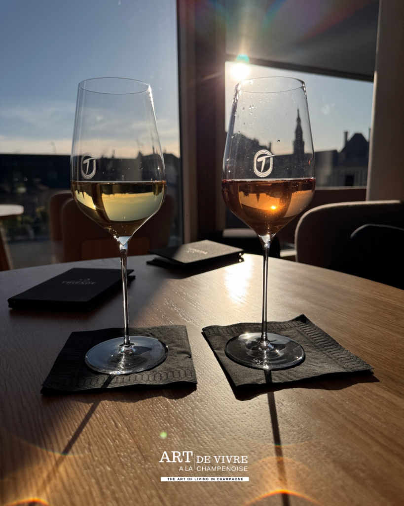 Dégustation de champagne au rooftop Le 3 par Champagne Thiénot