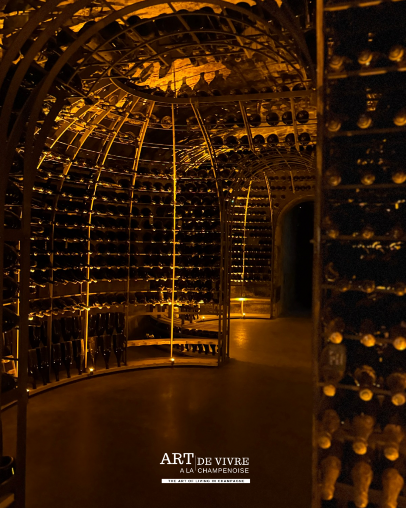 Visite des Caves et de l'oenothèque au 3 Champagne Thiénot