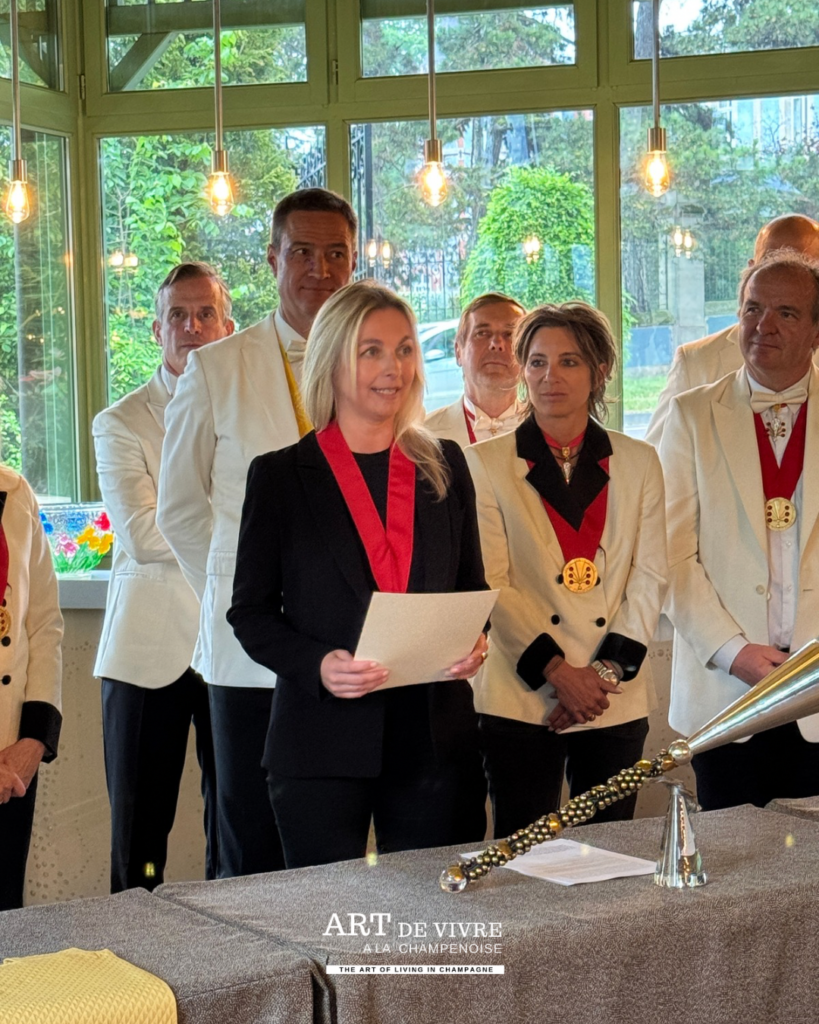 Maïlys Vranken lors de son entrée au Conseil de l’Ordre des Coteaux de Champagne à la Villa Demoiselle à Reims