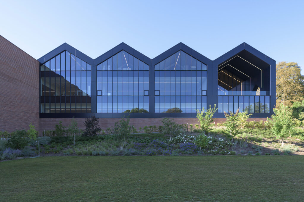PACE Architectes Reims – Maison et chai Champagne Pol Roger Épernay, photo Fred Laures