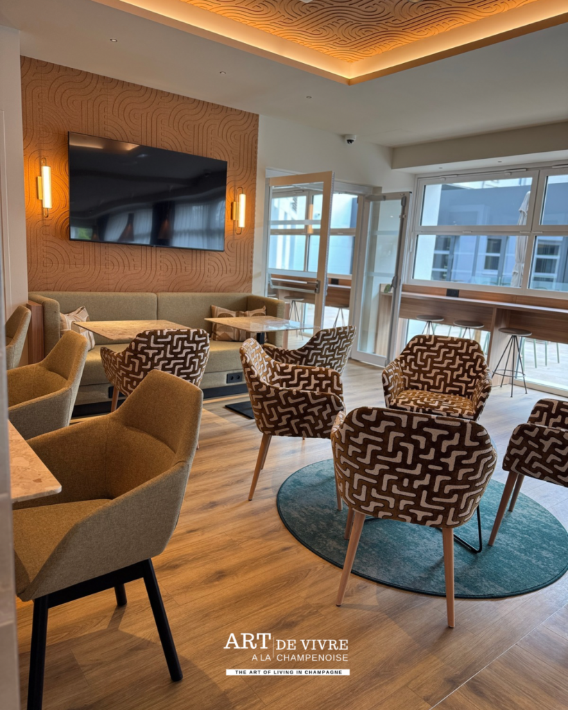 Espace de coworking à la décoration soignée à Reims