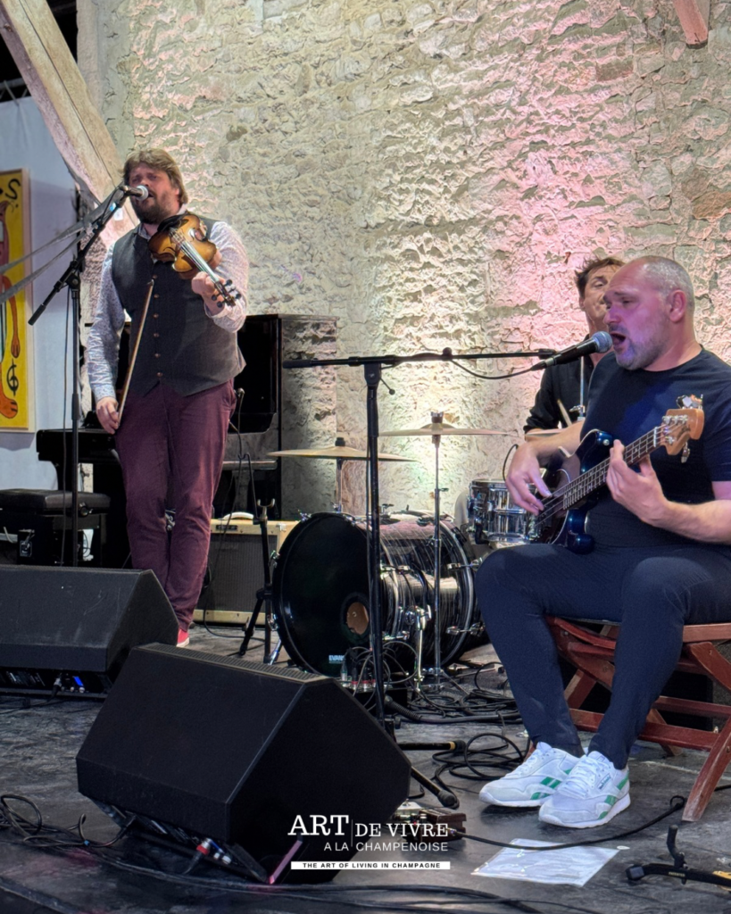 Mini-concert pendant la soirée off d'Art & Jazz dans ma cour