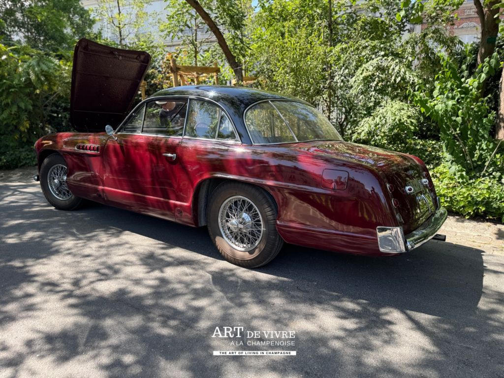 Dernière étape des Delahaye à Épernay