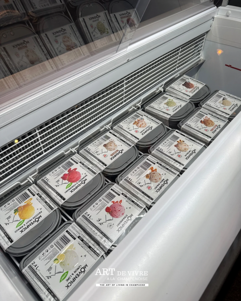 Glaces Mövenpick en service à la crêperie Chez Paulette à Reims
