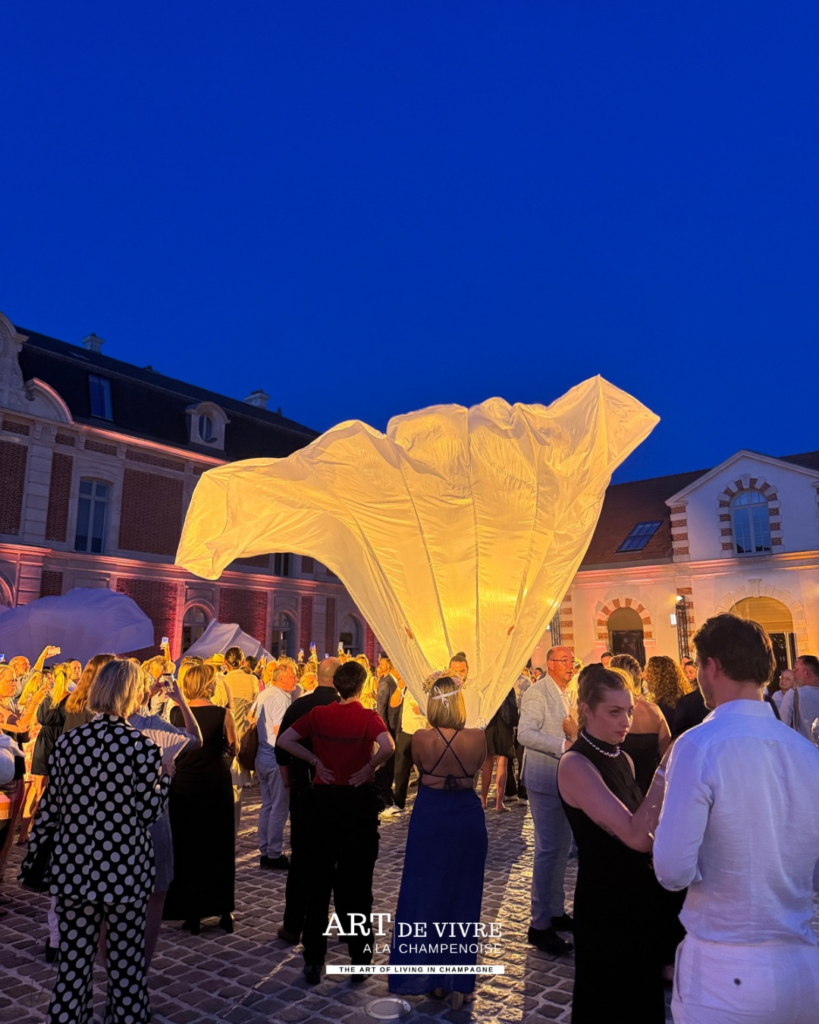Ambiance festive et élégante au siège Louis Roederer à Reims 2
