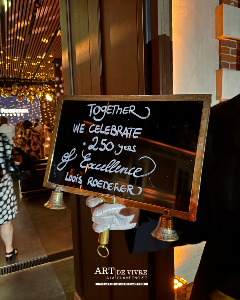 Ensemble célèbrons 250 ans d'Excellence anniversaire de la Maison Louis Roederer à Reims