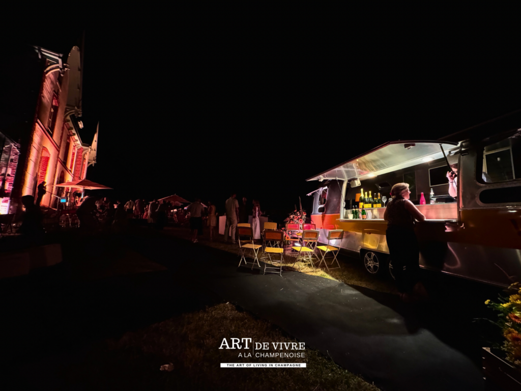 Terrasse de nuit du Château de Sacy pour Sacy Summer 3
