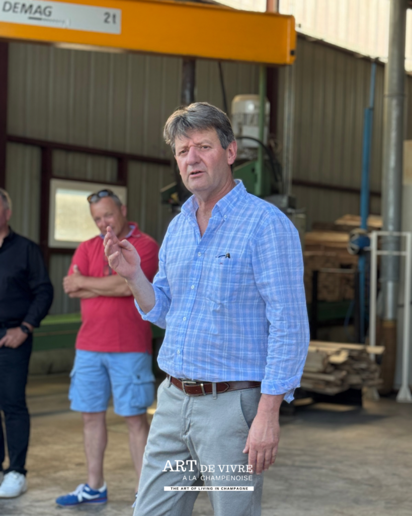 Jérôme Viard explique le savoir-faire de la Tonnellerie de Champagne