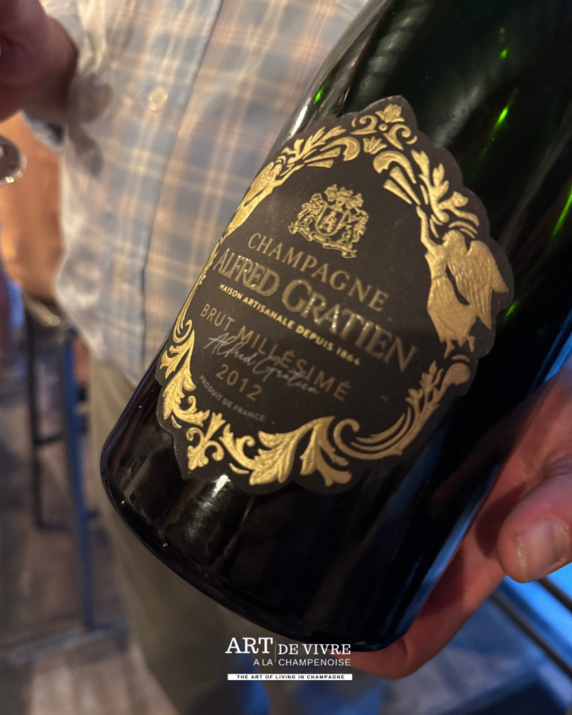Brut Millésimé 2012 Alfred Gratien proposé en accord avec des fromages