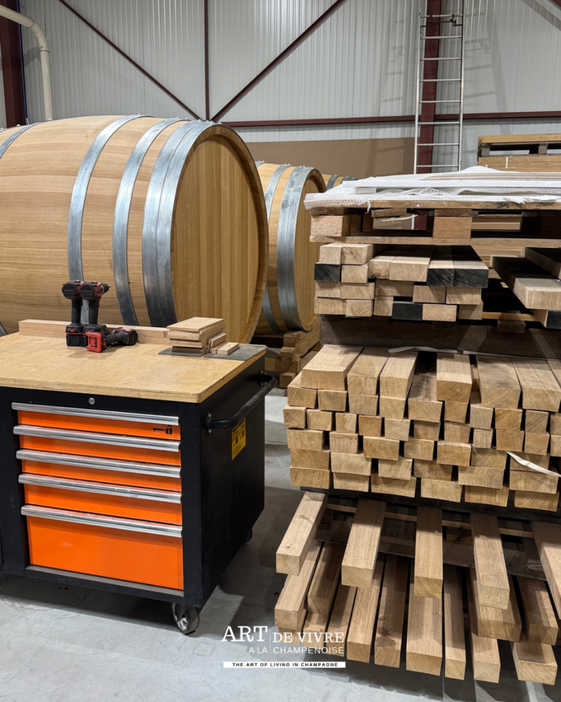Fûts et foudres conçus sur mesure pour les maisons de Champagne