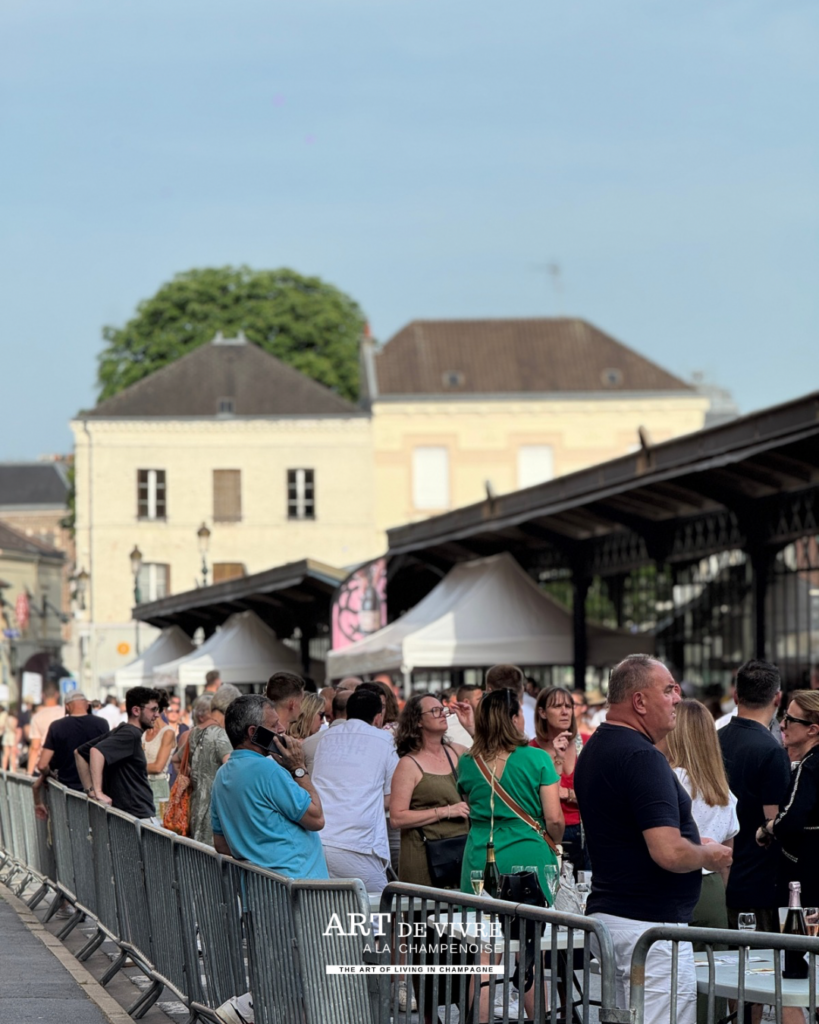 un public nombreux aux Apéros de la Halle Épernay