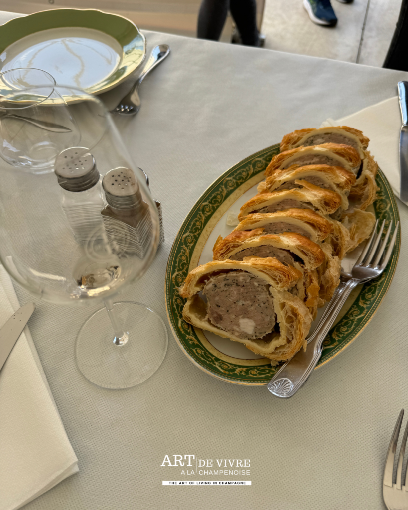 paté croute et champagne