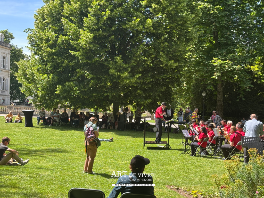 Concert en plein air à Épernay pendant l’été