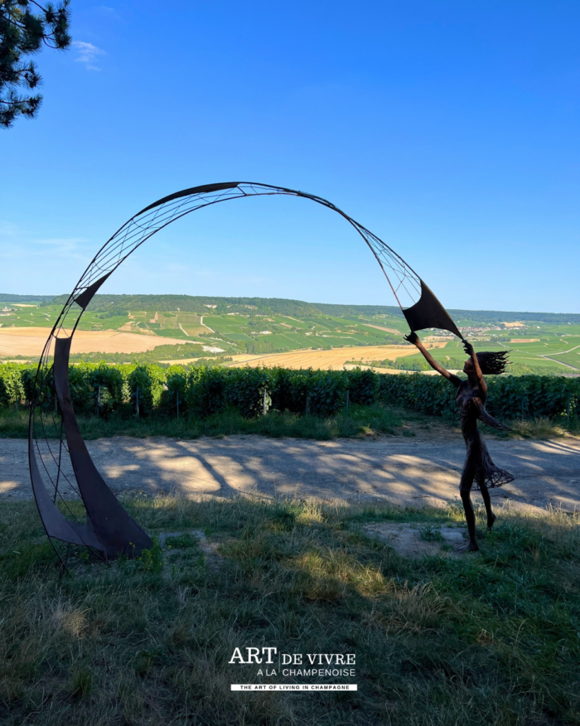 Panorama sur les villages et coteaux au sud d’Épernay