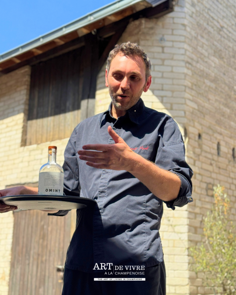 Benoît Mérot explications du chef du restaurant Attis à Chenay