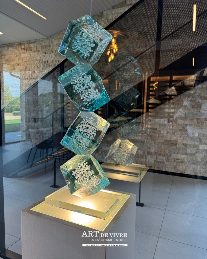 Scukpture en verre de murano au champagne paul berthelot