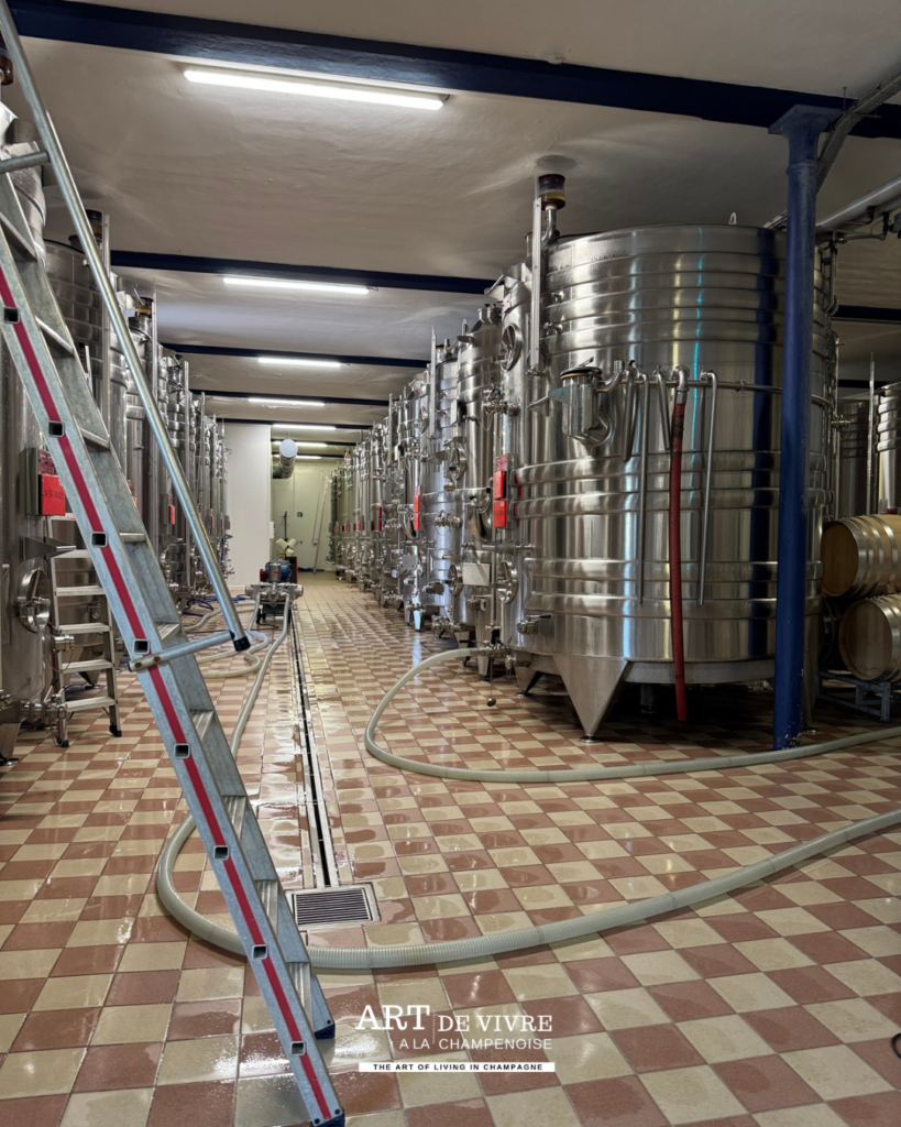 Les cuves inox du champagne abelé