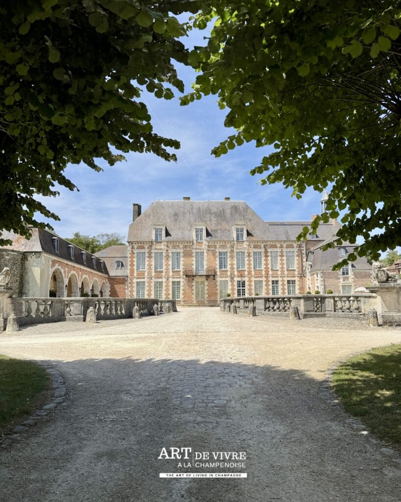 Chateau Etoges hôtel quatre étoiles près d’Épernay