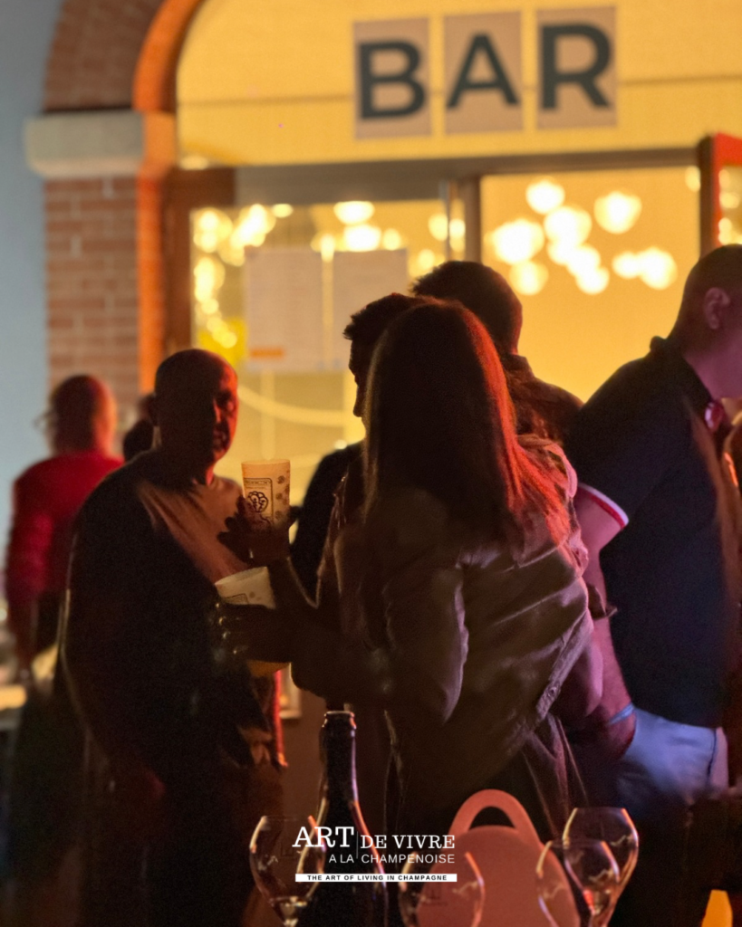 Bar à champagne installé sur la terrasse de Pressoria 2