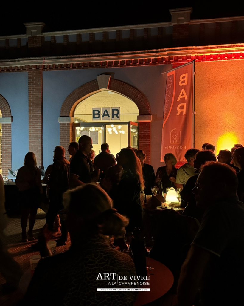 le bar à champagne de Pressoria lors de la soirée anniversaire